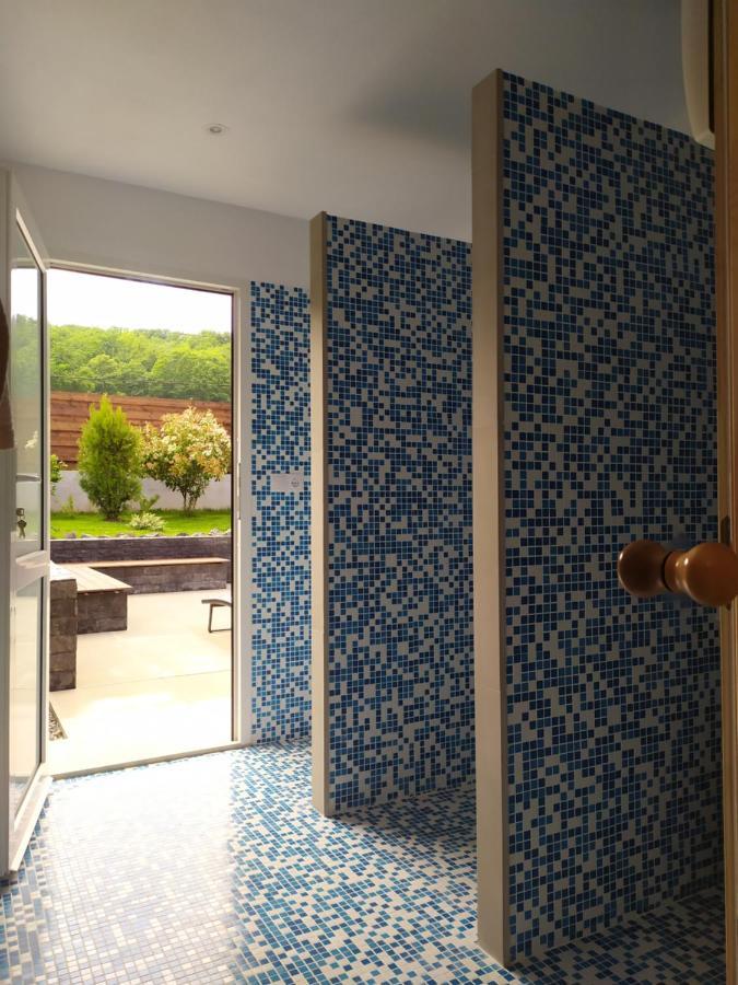 Vila Gosen Sard Exterior foto